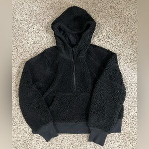 Lululemon Sherpa Scuba